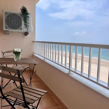 Gatu Premium Turquesa Playa Y Parking *