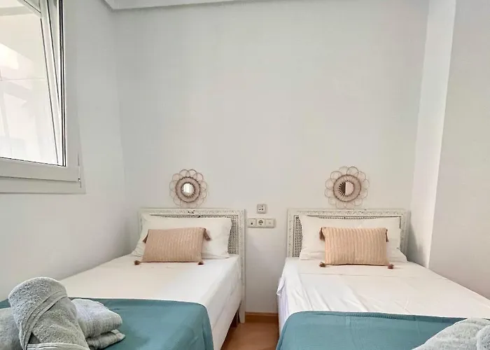 Gatu Premium Turquesa Playa Y Parking 아파트 *