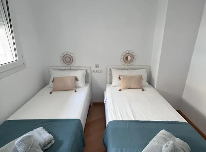 Apartment Gatu Premium Turquesa Playa Y Parking Cadiz